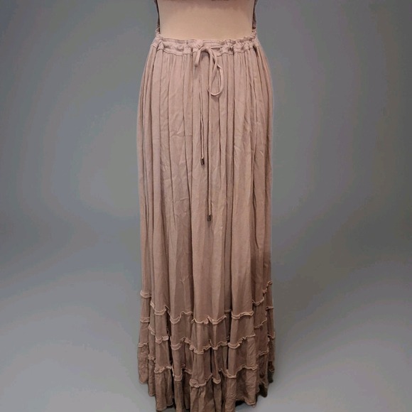 R. Vivimos Womens Sz M Smock Halter Maxi Dress Coastal Cowgirl Boho  Open Back - Picture 8 of 9